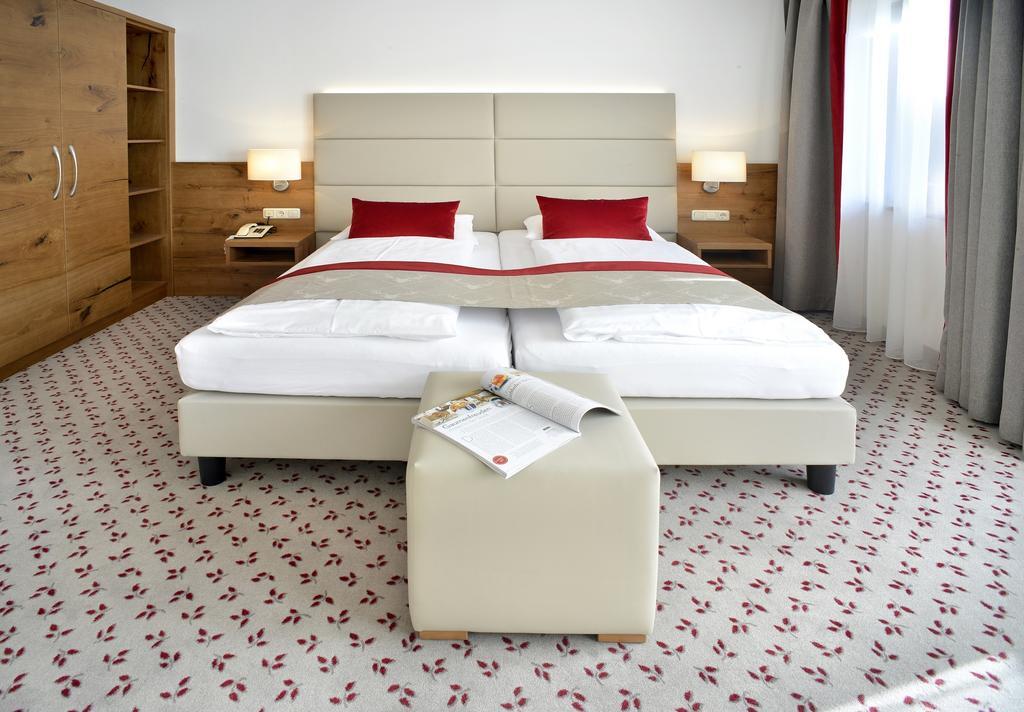 Hotel Brueckenwirt ซังค์โยฮันน์อิมพองเกา ภายนอก รูปภาพ